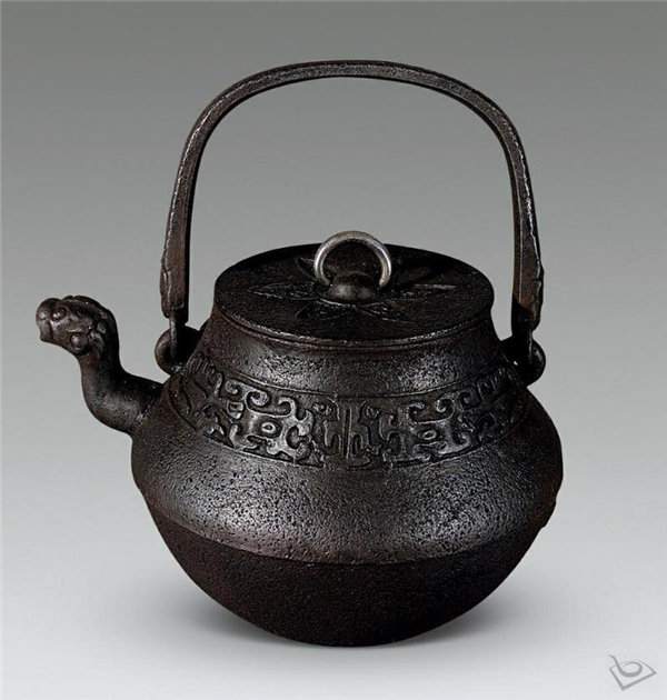 日本经典茶具：传世铁壶系列_日本茶具欣赏图